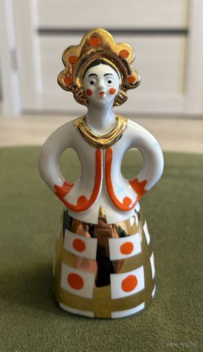 Статуэтка Фарфоровая Матрешка - невеста . Дулёво