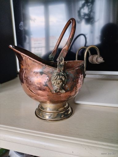 Кашпо , зольник