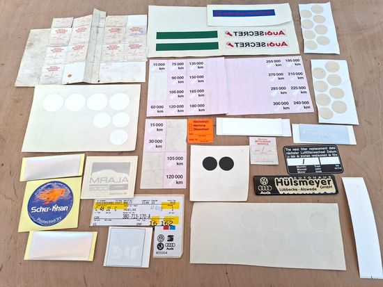 Наклейки сервисные ,и стекольные ,разные ,Цена за весь лот,