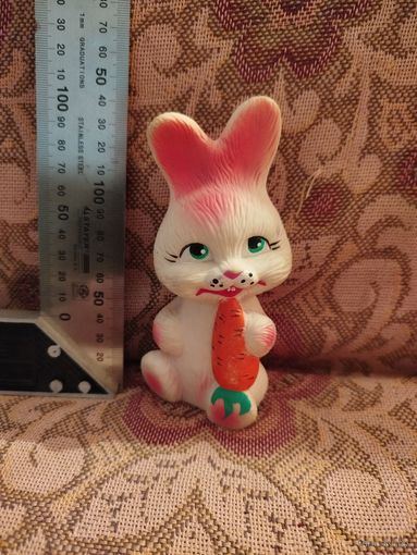 Резиновая игрушка Заяц