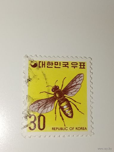 Корея 1974 год с изображением медоносной пчелы