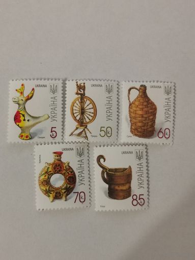 Пять марок из седьмого стандартного выпуска 2007 года - Свистулька, Прялка, Бутыль, Куманец и Ковш