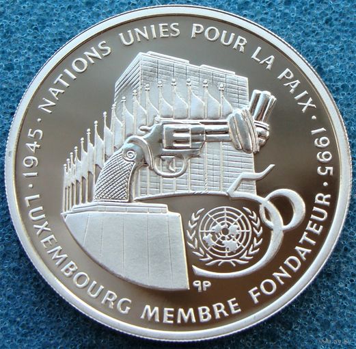 Люксембург. 100 франков 1995 год  KM#70  "50 лет ООН"  Тираж: 110.000 шт