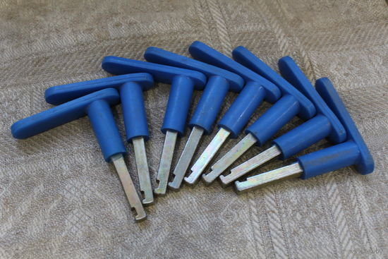 Ручки оконные дверные клеймо