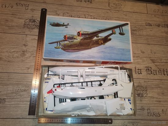 Сборная модель самолёта Ве-6 и другие (сборный лот), масштаб 1:72, некомплект.