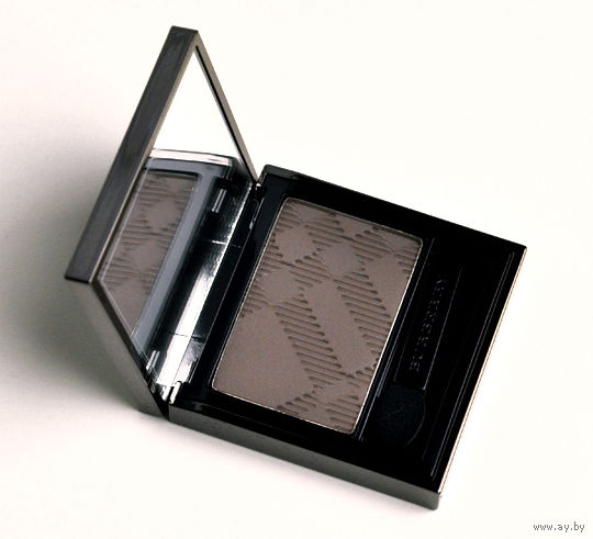 Burberry тени 07 Taupe Brown (B301)