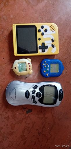 Игры. Цена за все . Работаспасобность не известна. Как есть.