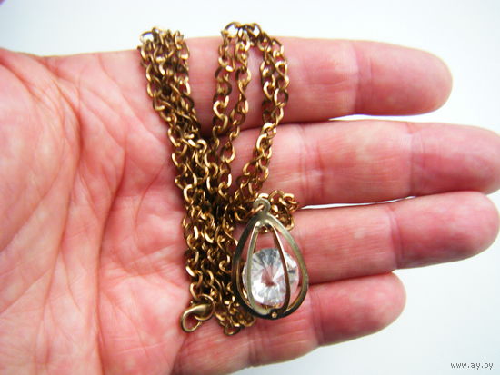 Подвеска. Кулон с подвижной стразой на цепочке. Динна