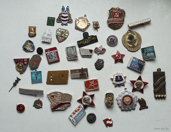 Значки с дефектами, одним лотом