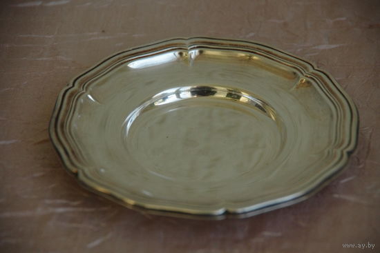 Ваза , тарелка с серебрением 14 см