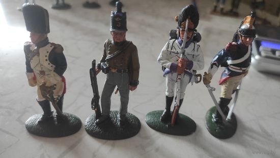 Солдаты. Дель прадо. Олово.