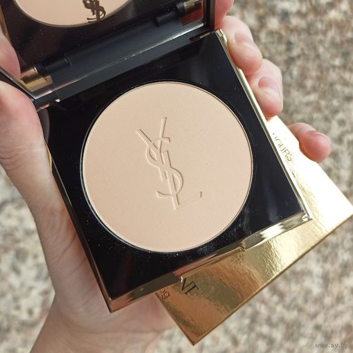 Компактная пудра YSL All Hours Setting Powder 8.5 gr в оттенке B10