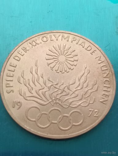 10 марок 1972 г. Серебро.