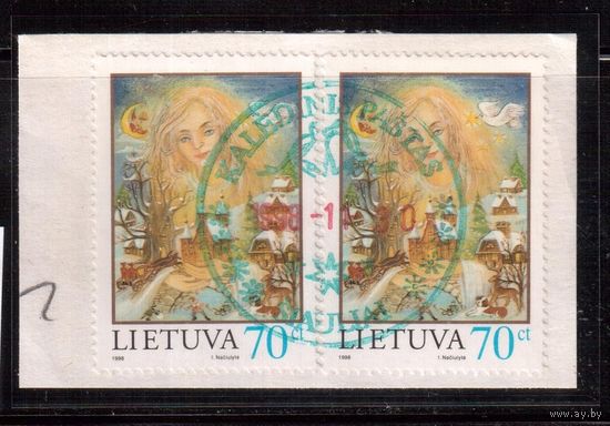 Литва-1998 (Мих.680)  гаш. , Рождество, вырезка