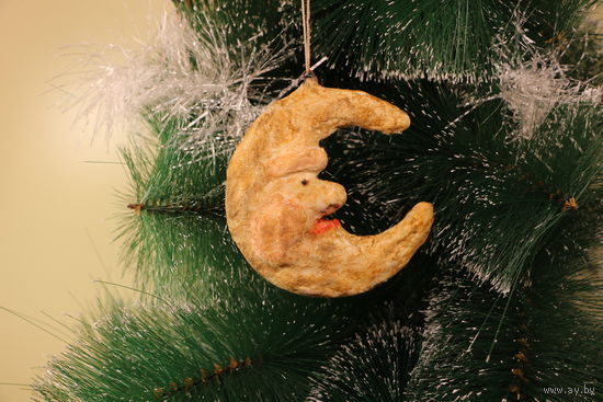 Ёлочная игрушка папье-маше, "Месяц".