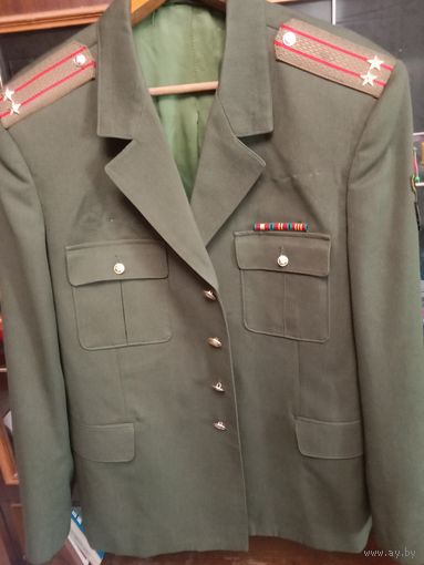 Китель офицерский