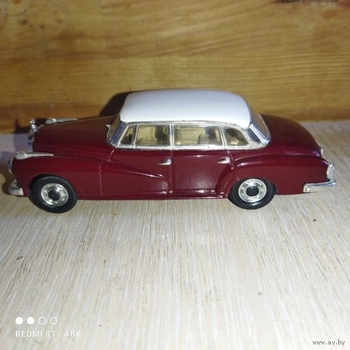 Винтаж.Mercedes 300.RIO.Италия.1/43.