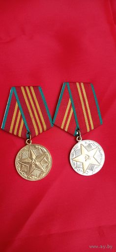 Медали За 10 и 15 лет безупречной службы . Внутренние войска СССР