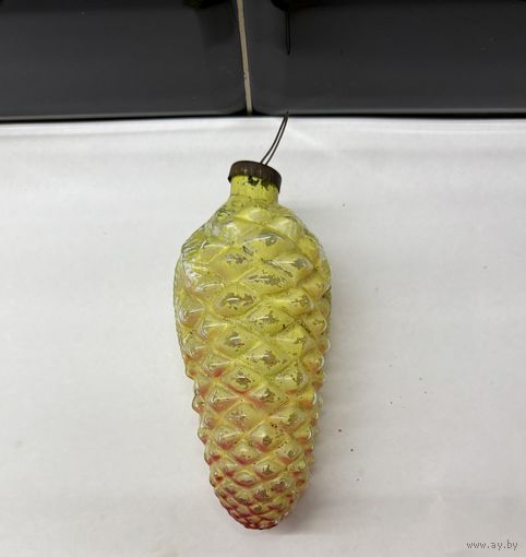 Елочная игрушка большая шишка Толстое стекло СССР