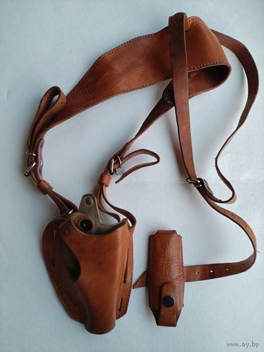 Кобура оперативная для скрытого ношения ПМ из натуральной кожи с футляром для доп. магазина. коричневая