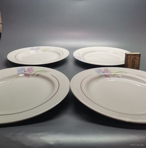 Тарелка СССР. 4 шт. одним лотом.