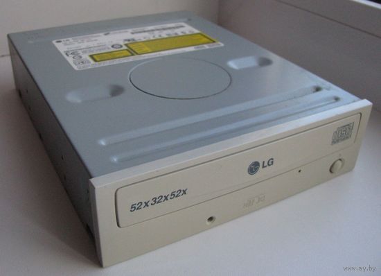 Привод CD-ReWriter LG GCE-8524B .