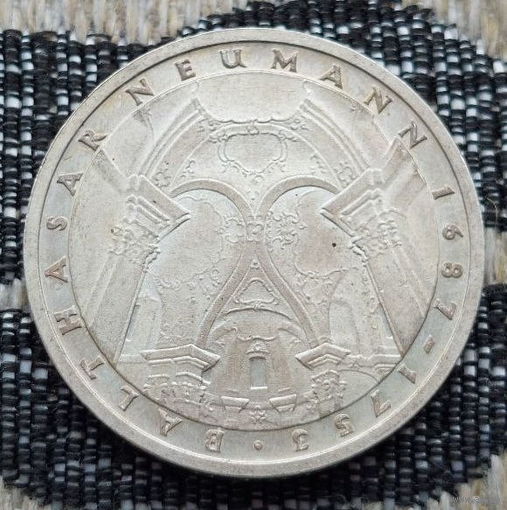 Германия ФРГ 5 марок 1978 года, F. Орел. Серебро! Сторгуй за свою цену, предложи обмен! Y45