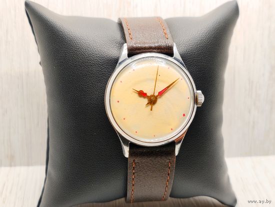 Редкие механические часы Волна ЧЧЗ 1959г. СОСТОЯНИЕ! ОБСЛУЖЕНЫ!