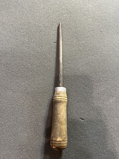 Напильник круглый с ручкой