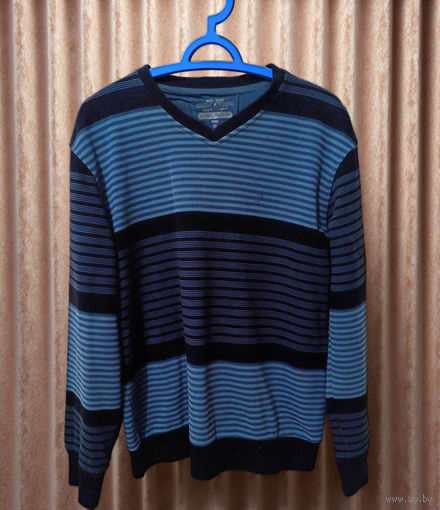 Мужской свитер
