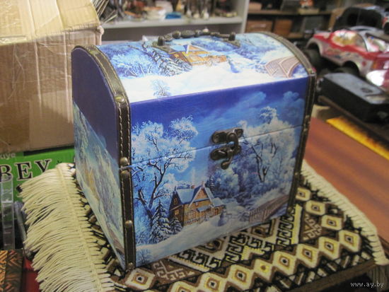 Шкатулка-сундук, сундучок подарочный.