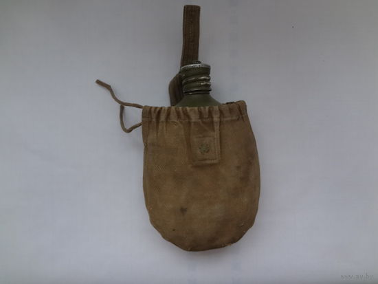 Фляга армейская.