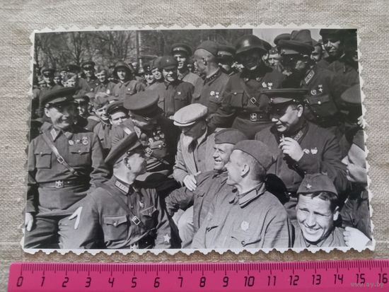Солдаты РККА 1941...1945. Копии с оригинальных фото. Для пано с экспонатами, гаража, домашнего музея. С Рубля/шт.