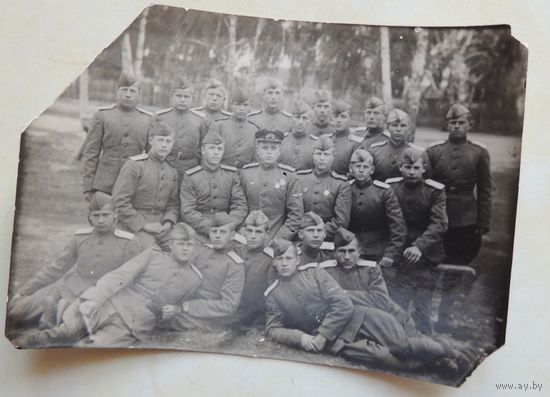 Фото Лугинская школа авационных механиков (выпуск 1943-44 гг)