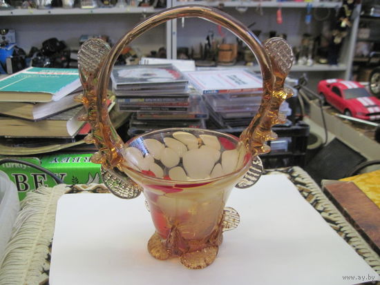 Ваза-корзинка, цветное стекло, 23,5 см.