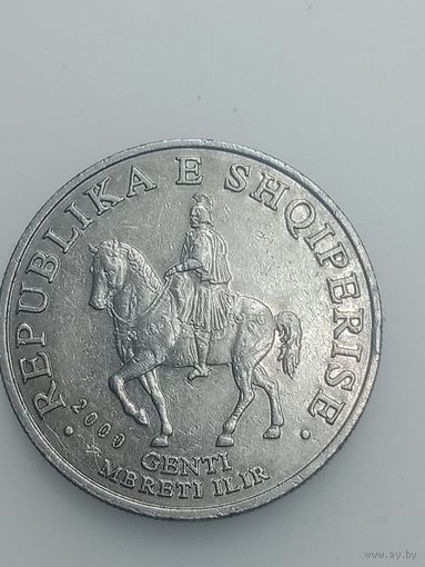 Албания 50 леков 2000 года .