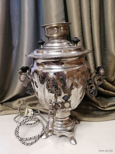 Самовар электрический 1964г. Рабочий, не течёт.