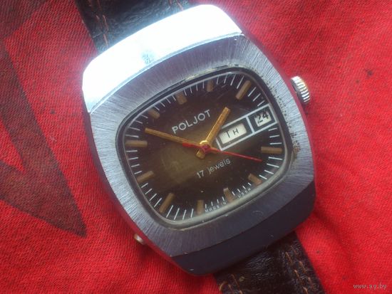 Часы ПОЛЕТ 2628 из СССР 1980-х