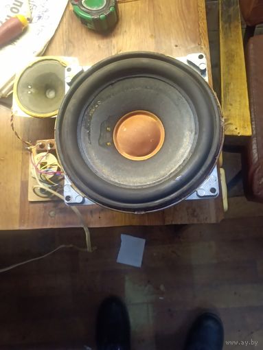 Динамики с колонки АС 15 /4 Ом 20см