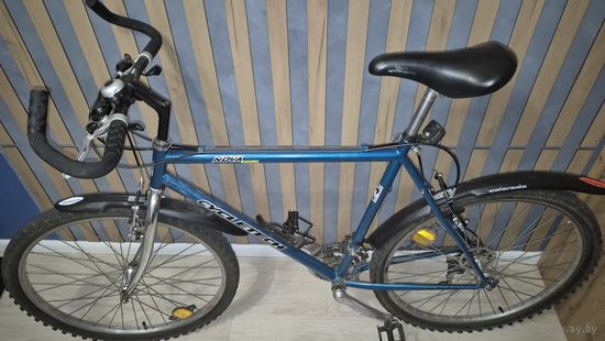 Велосипед, на ходу