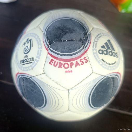 Сувенирный мяч EUROPASS к ЕВРО 2008 ADIDAS-лицензия