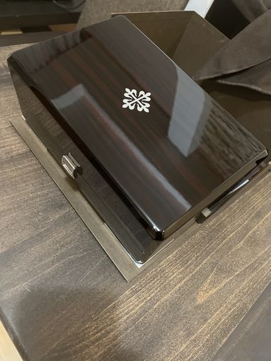 Коробка оригинальная от часов Patek Philippe Geneve