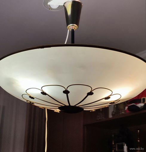 Люстра-тарелка.Редкая.времен СССР.