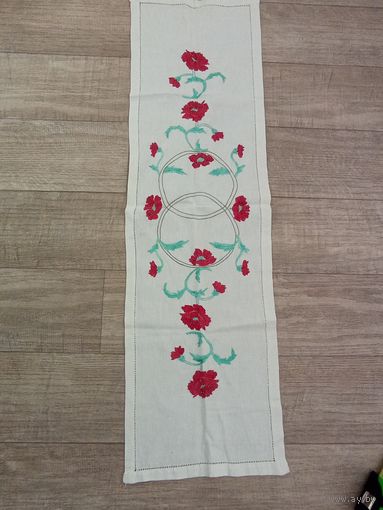 Салфетка СССР с вышивкой, льняная салфетка с вышивкой СССР, Маки. вышитая салфетка ссср