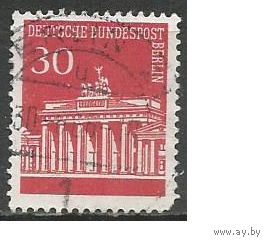 Западный Берлин. Бранденбургские ворота. 1966г. Mi#288.