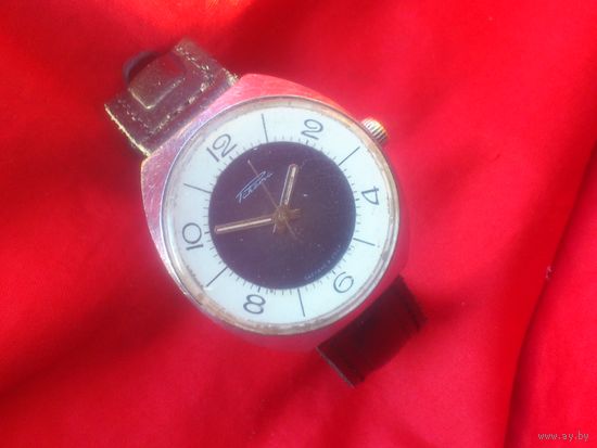 Часы РАКЕТА 2609 БОЧКА БИКОЛОР из СССР 1980-х
