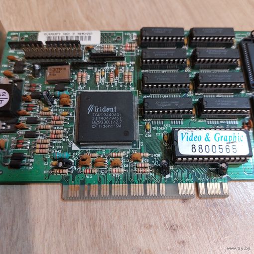 Ретро видеокарта PCI Trident tgui9440ag