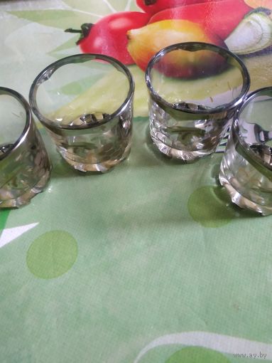 Винтажные рюмки 4 шт.