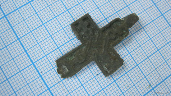 Крестик старинный, нательный. Бронза, литье.