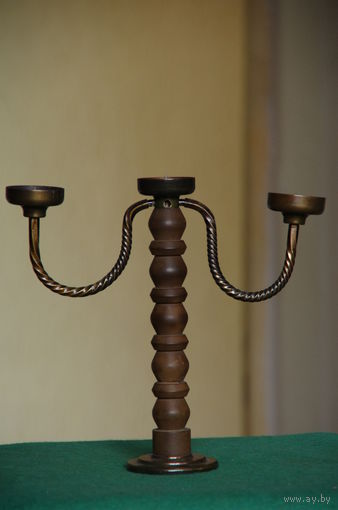 Подсвечник